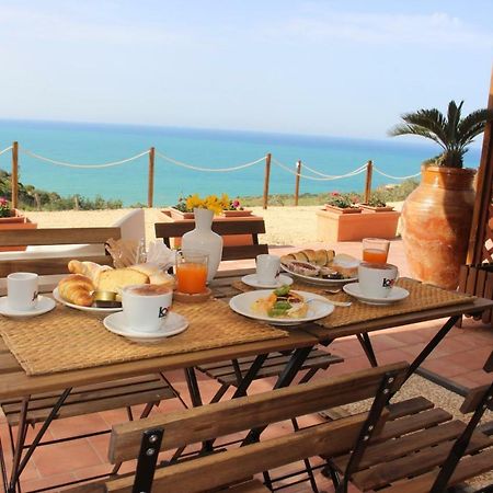 B&B La Torre Реальмонте Екстер'єр фото
