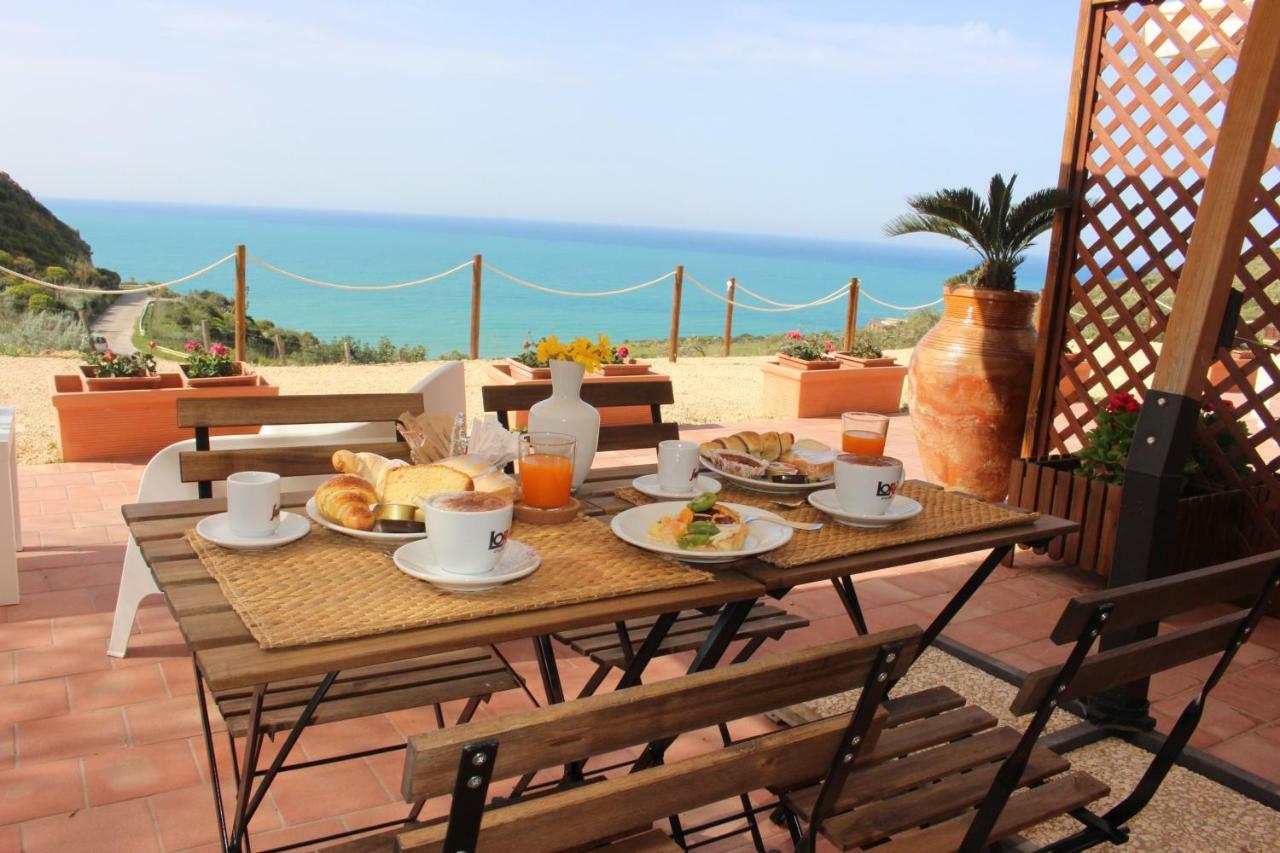 B&B La Torre Реальмонте Екстер'єр фото